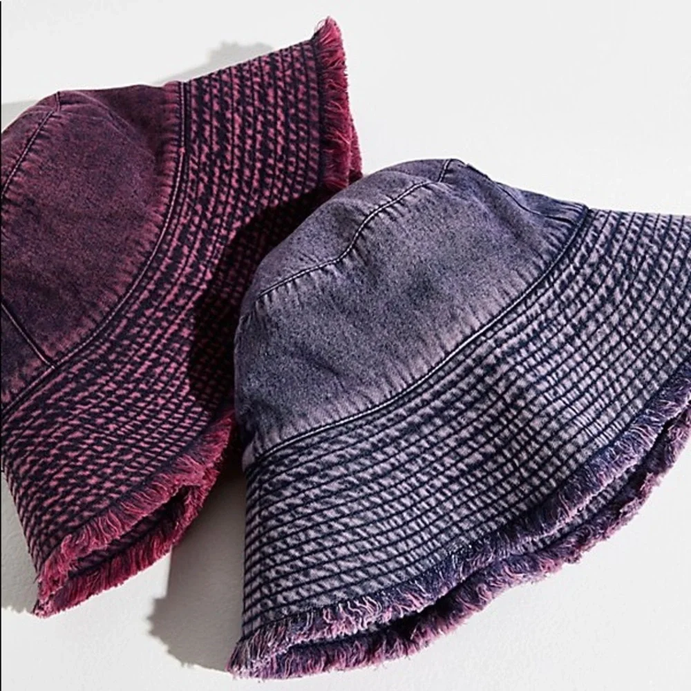 Free People-RAHI
Acid Washed Bucket Hat - Picture 2 of 6